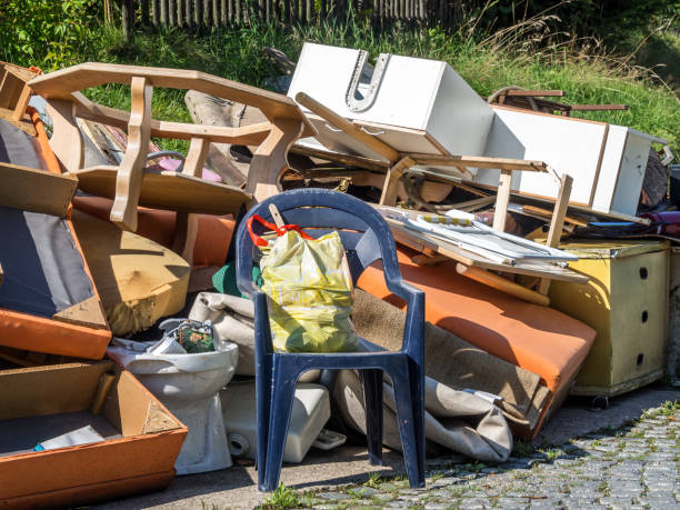 Best Commercial Cleanout Services  in Milwaukee, WI